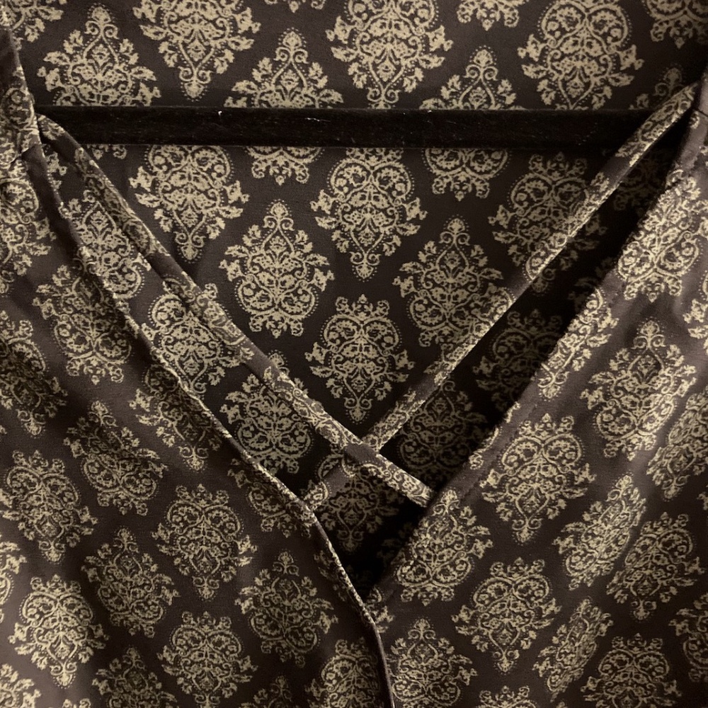 Forever 21 long sleeve blouse/ dress shirt- small